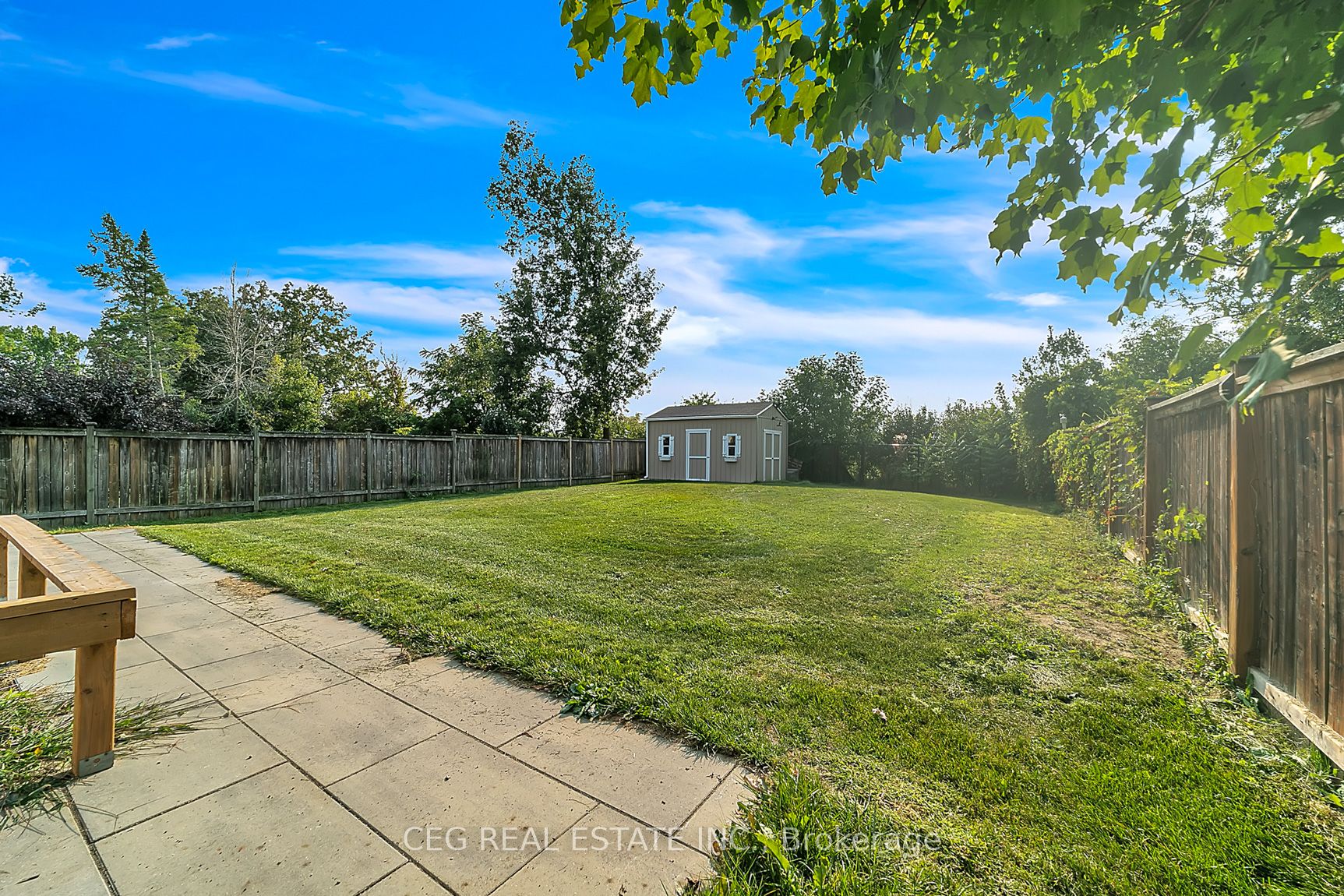 530 Duclos Point Road W