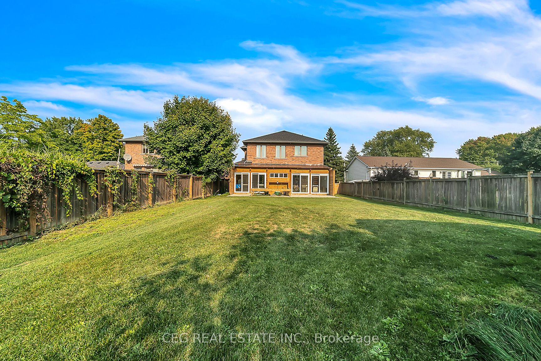 530 Duclos Point Road W