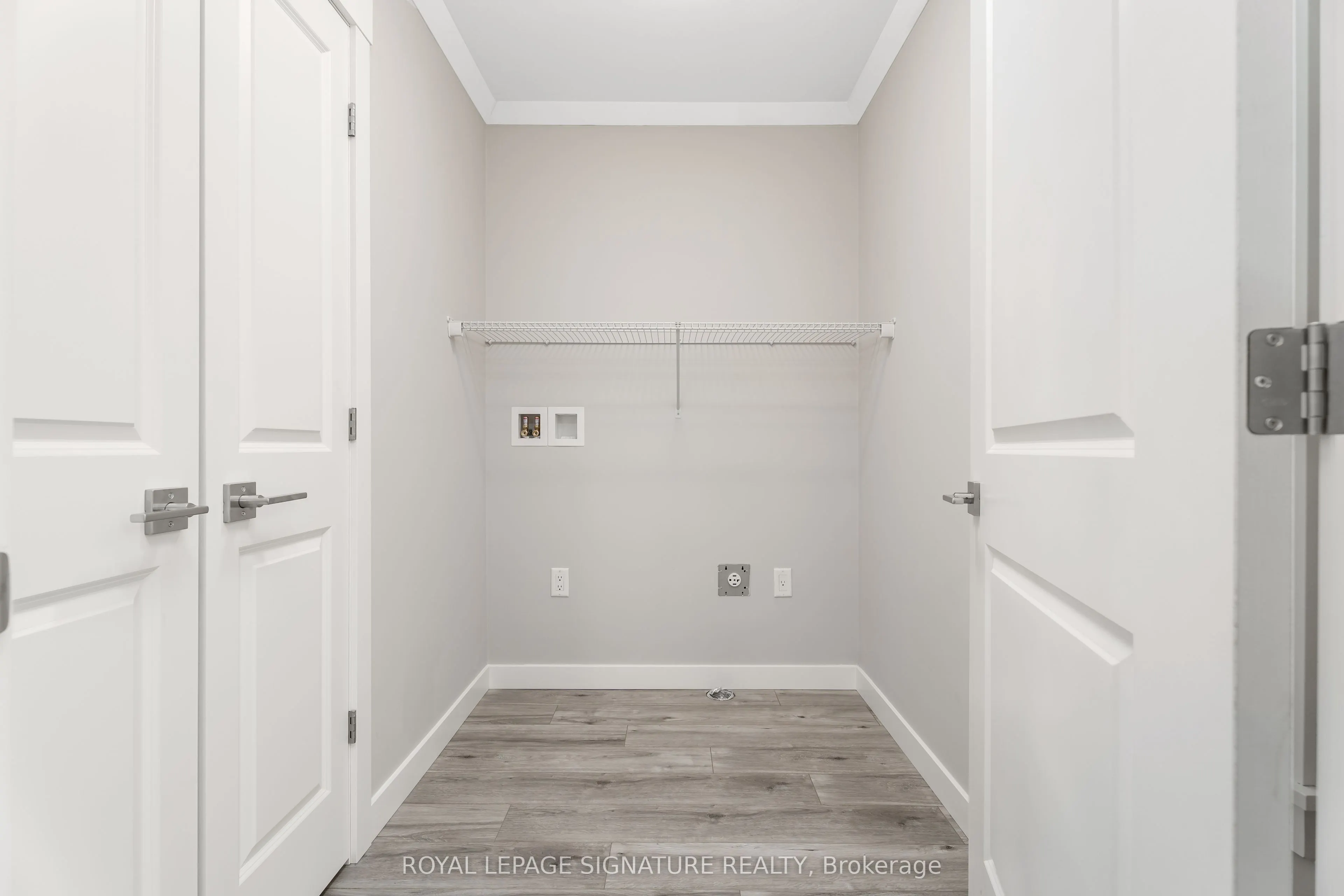 16 Briarwood Place