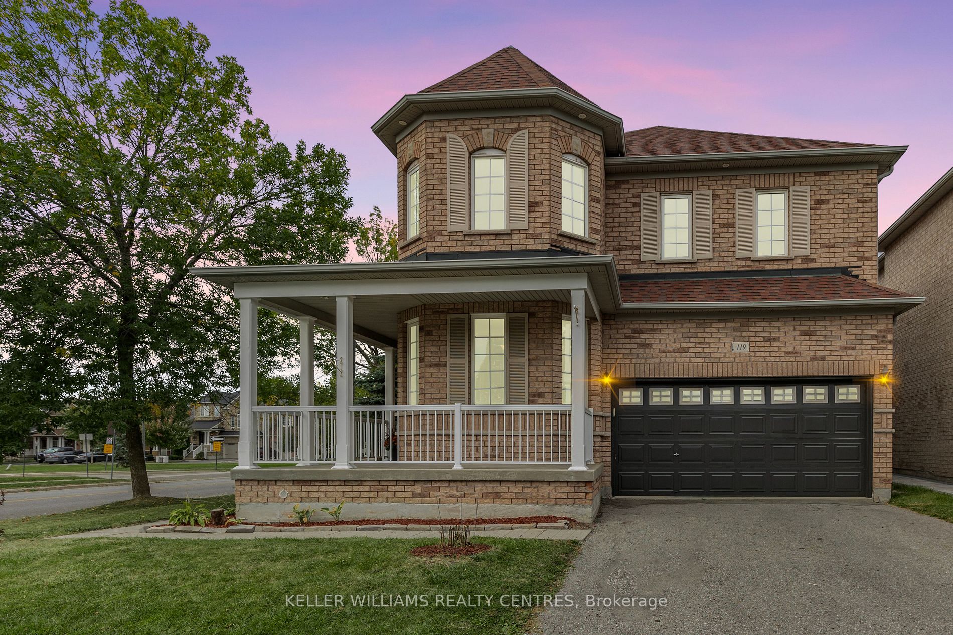 119 Watkins Glen Crescent