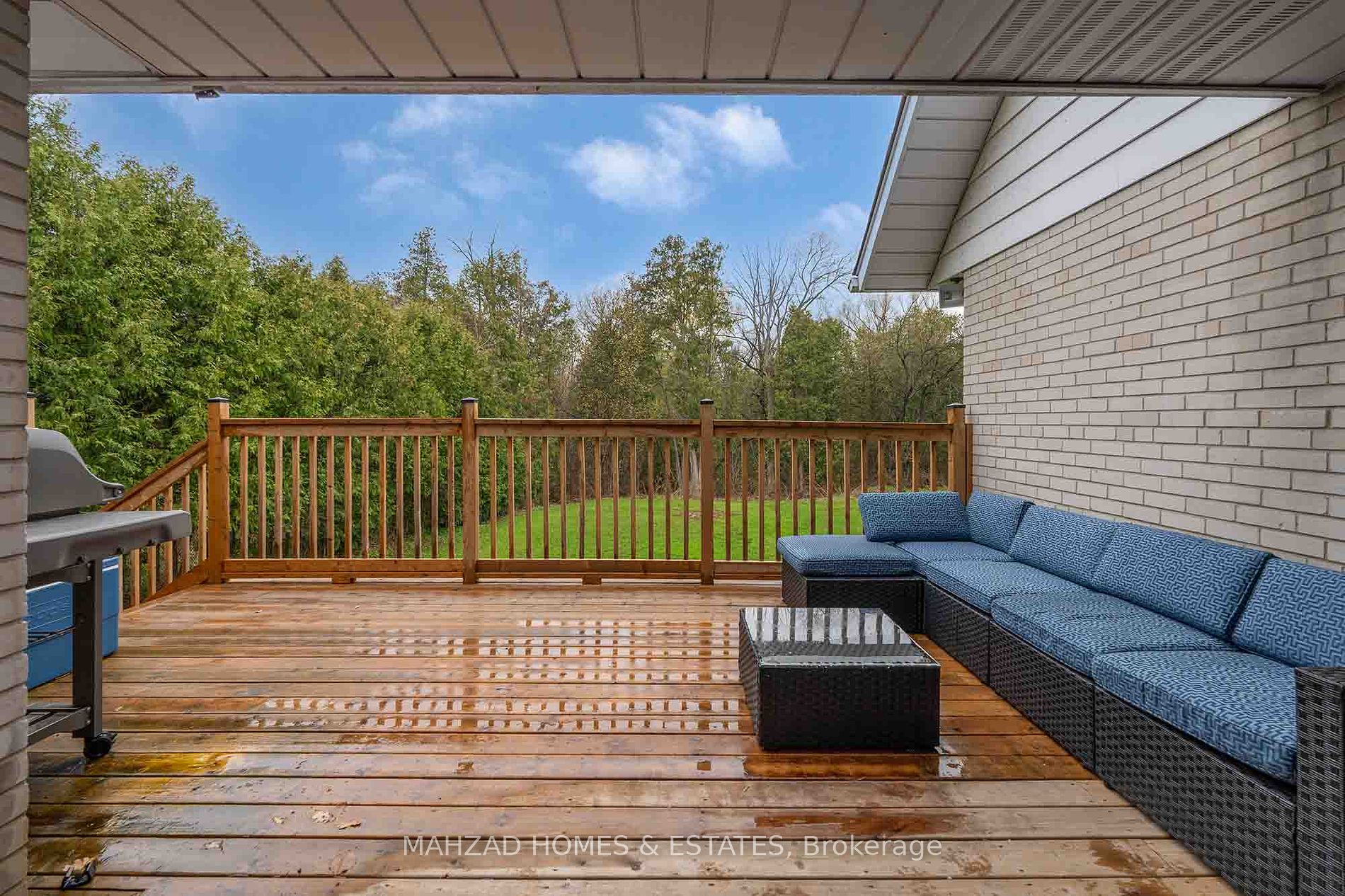 32 Maryvale Crescent
