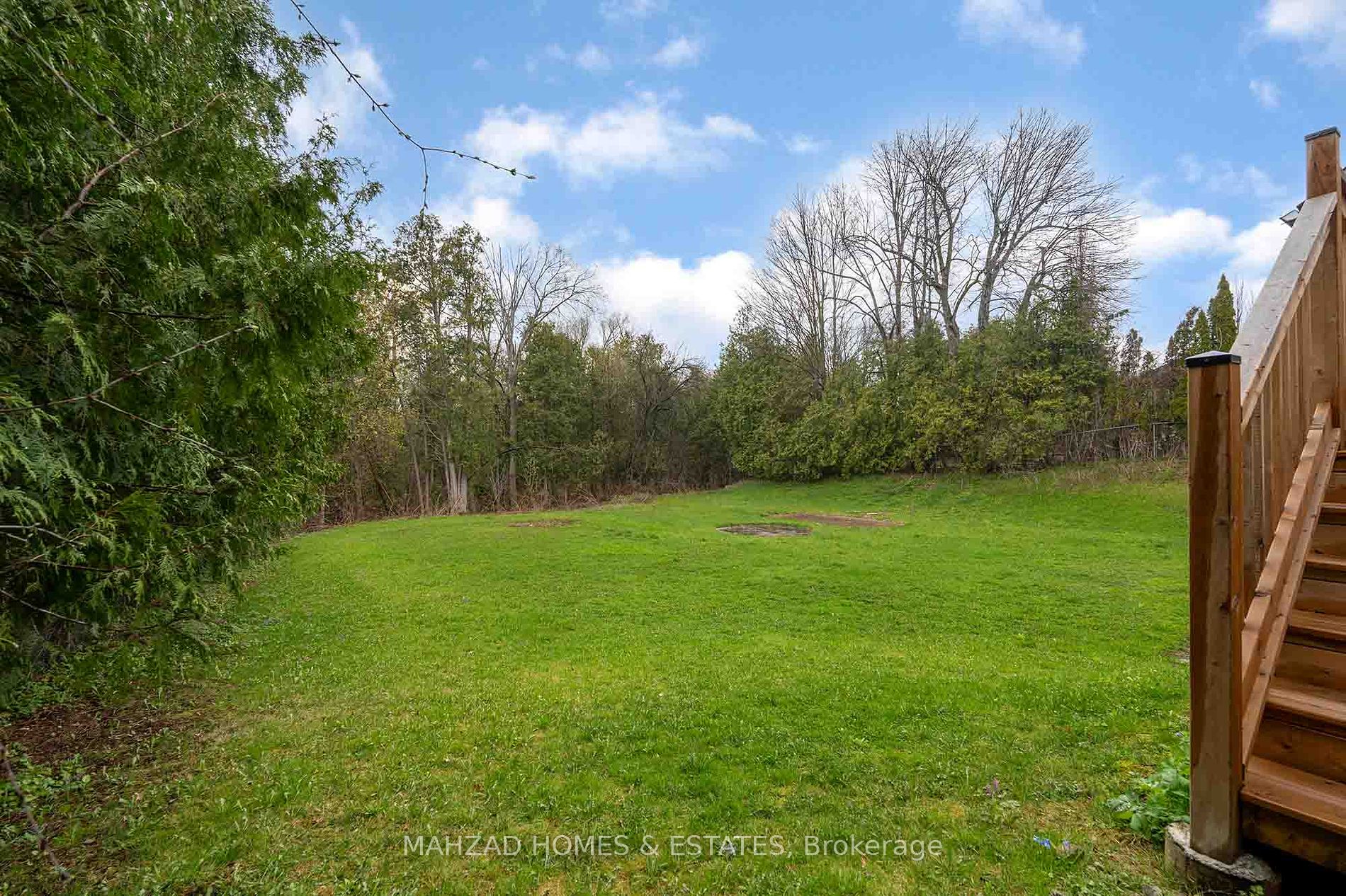 32 Maryvale Crescent