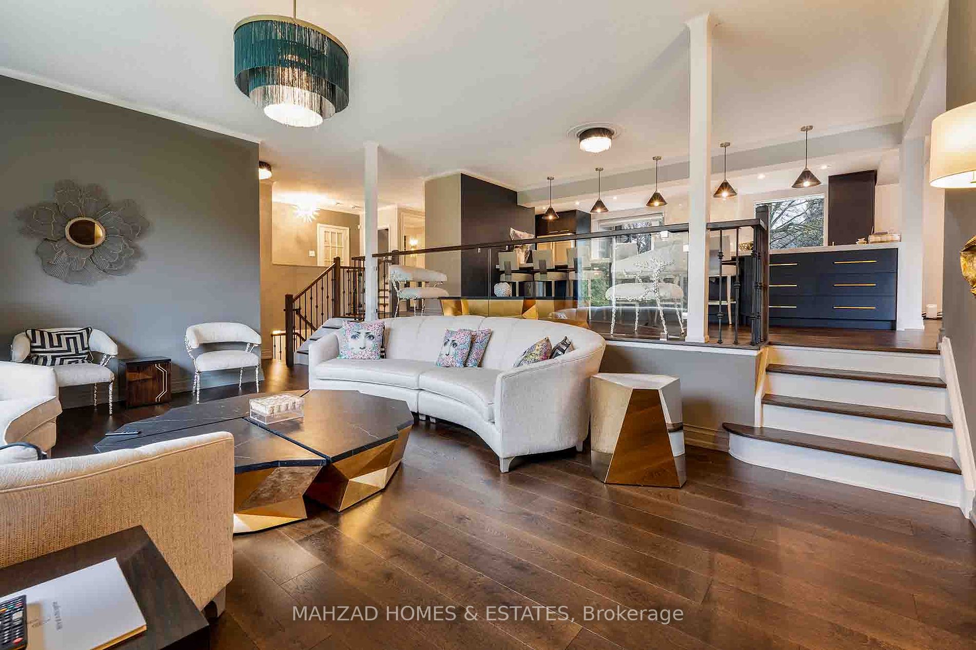 32 Maryvale Crescent