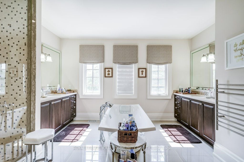 10 Annsleywood Court