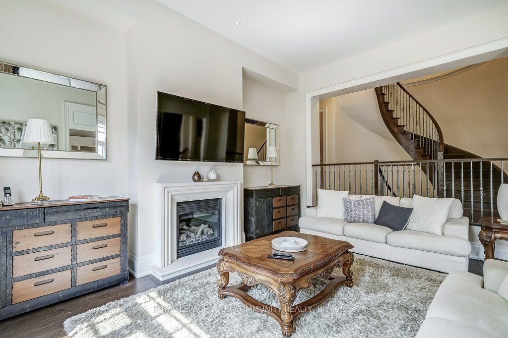 10 Annsleywood Court