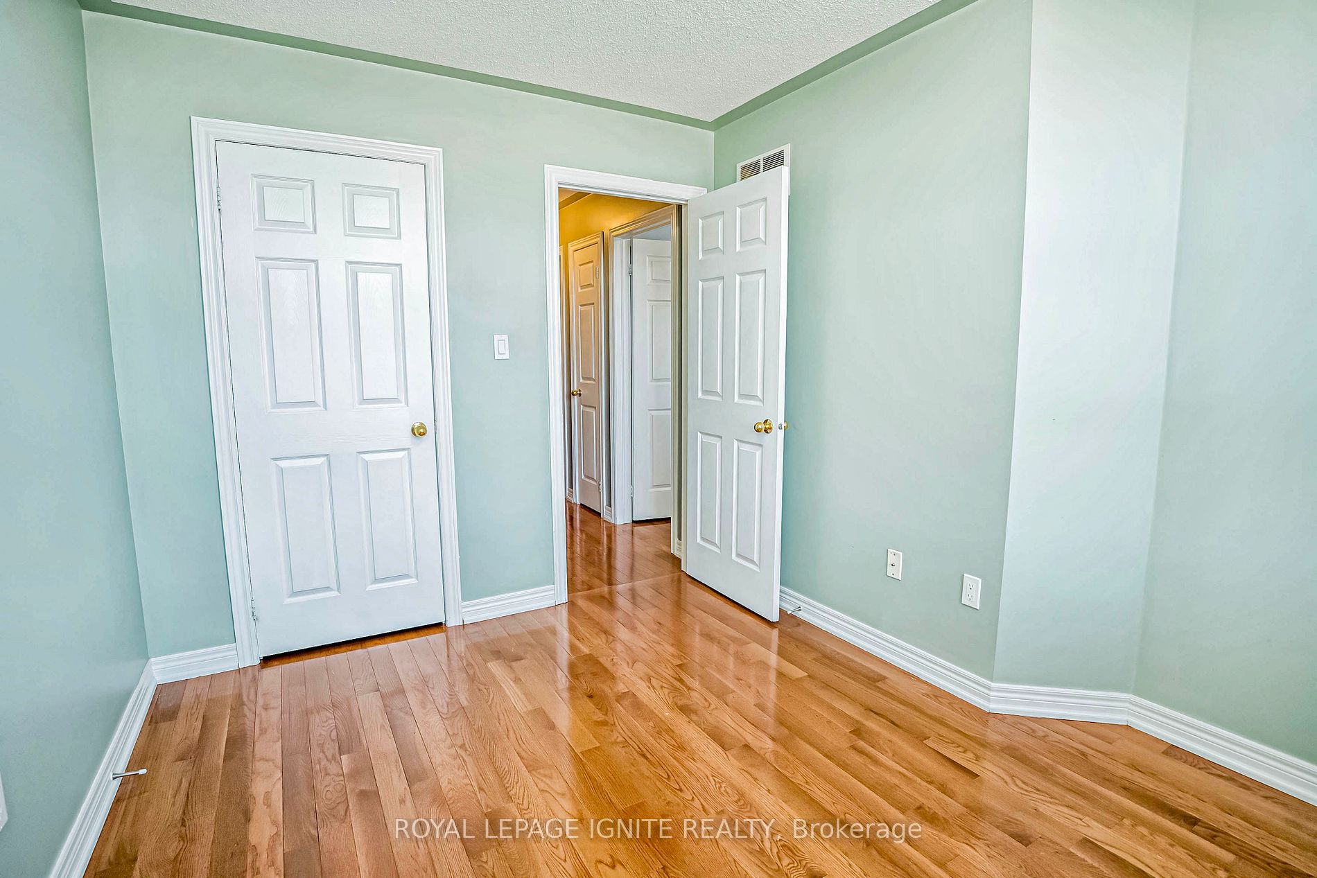 108 Ozner Crescent