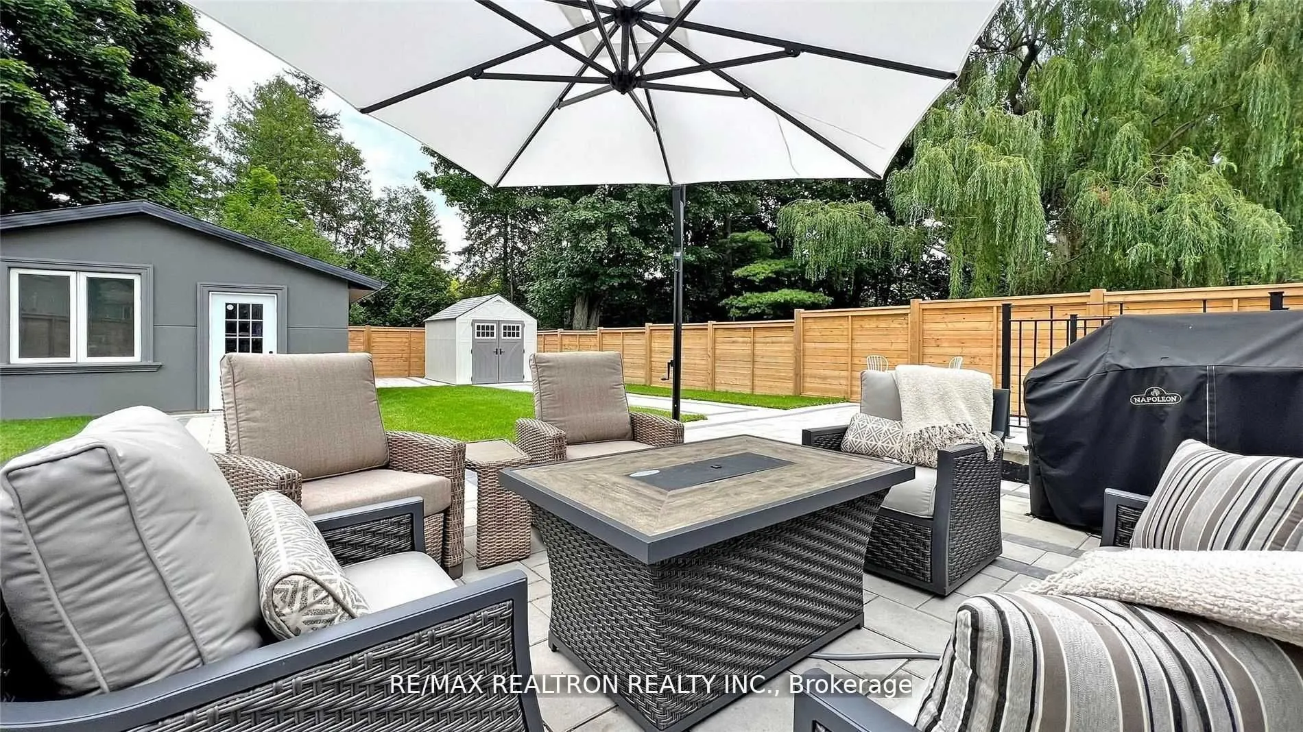 111 Evahill Crescent