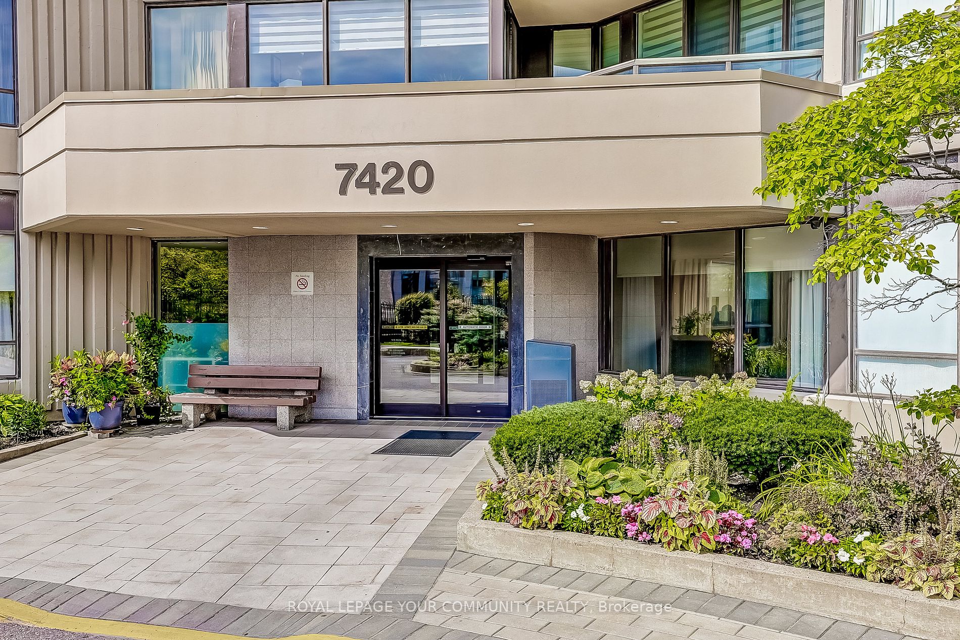 7420 Bathurst Street N, #1611