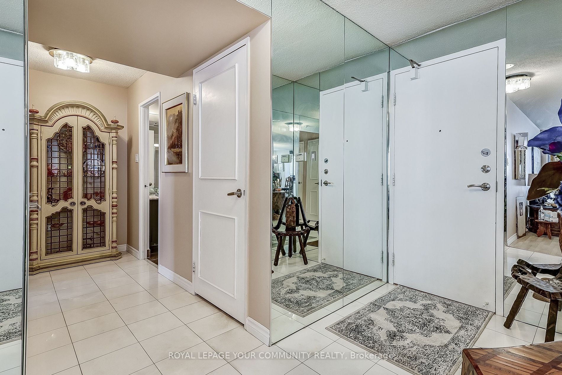 7420 Bathurst Street N, #1611