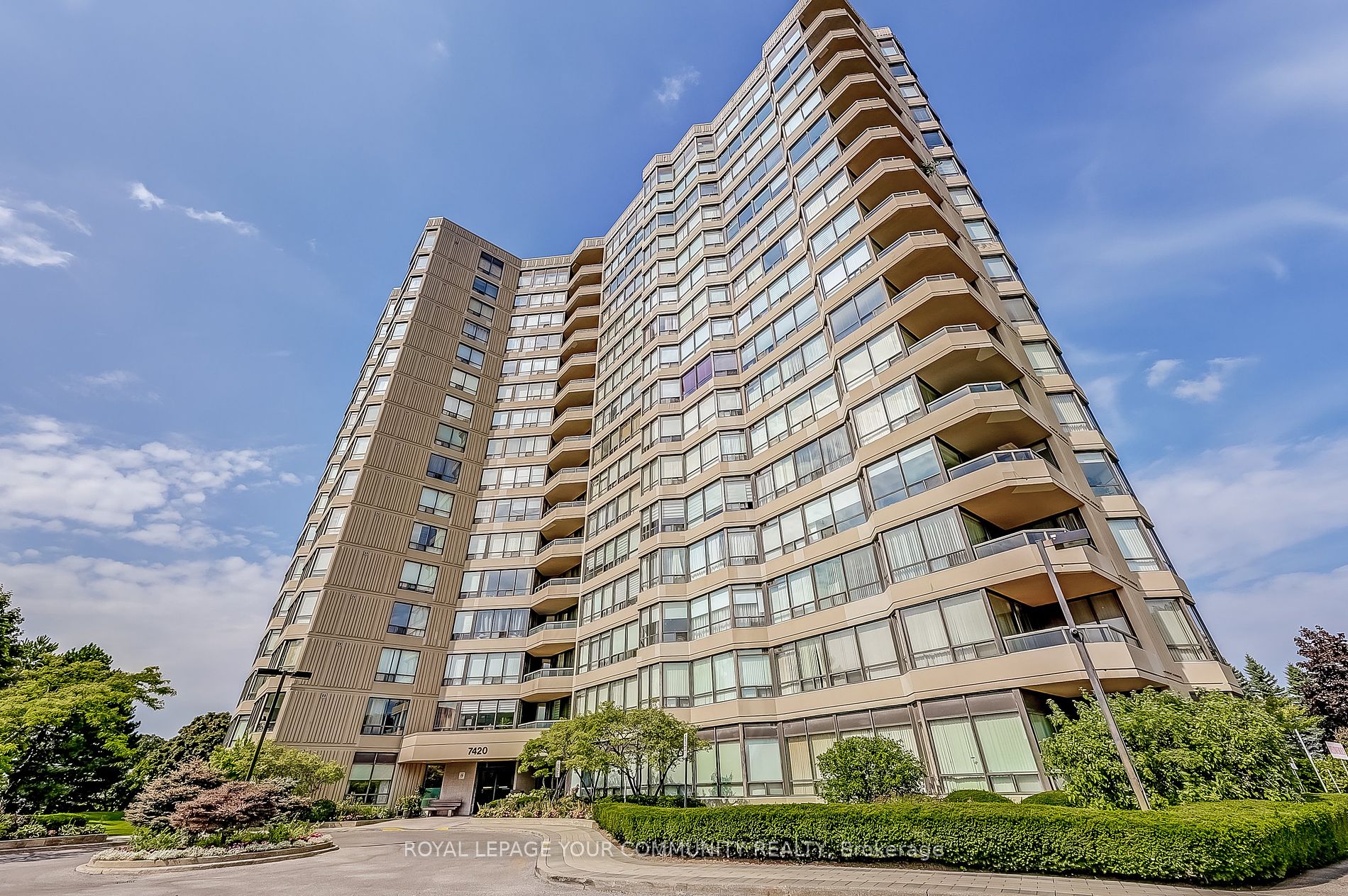 7420 Bathurst Street N, #1611