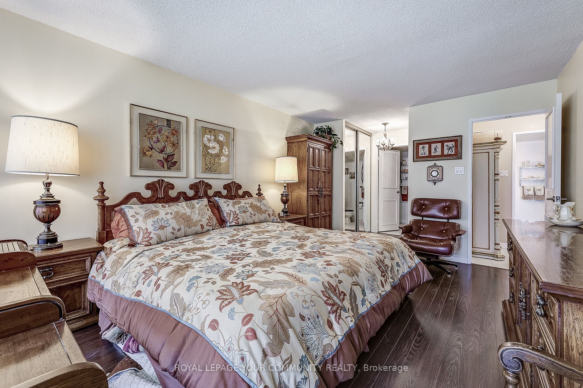 7420 Bathurst Street N, #1611