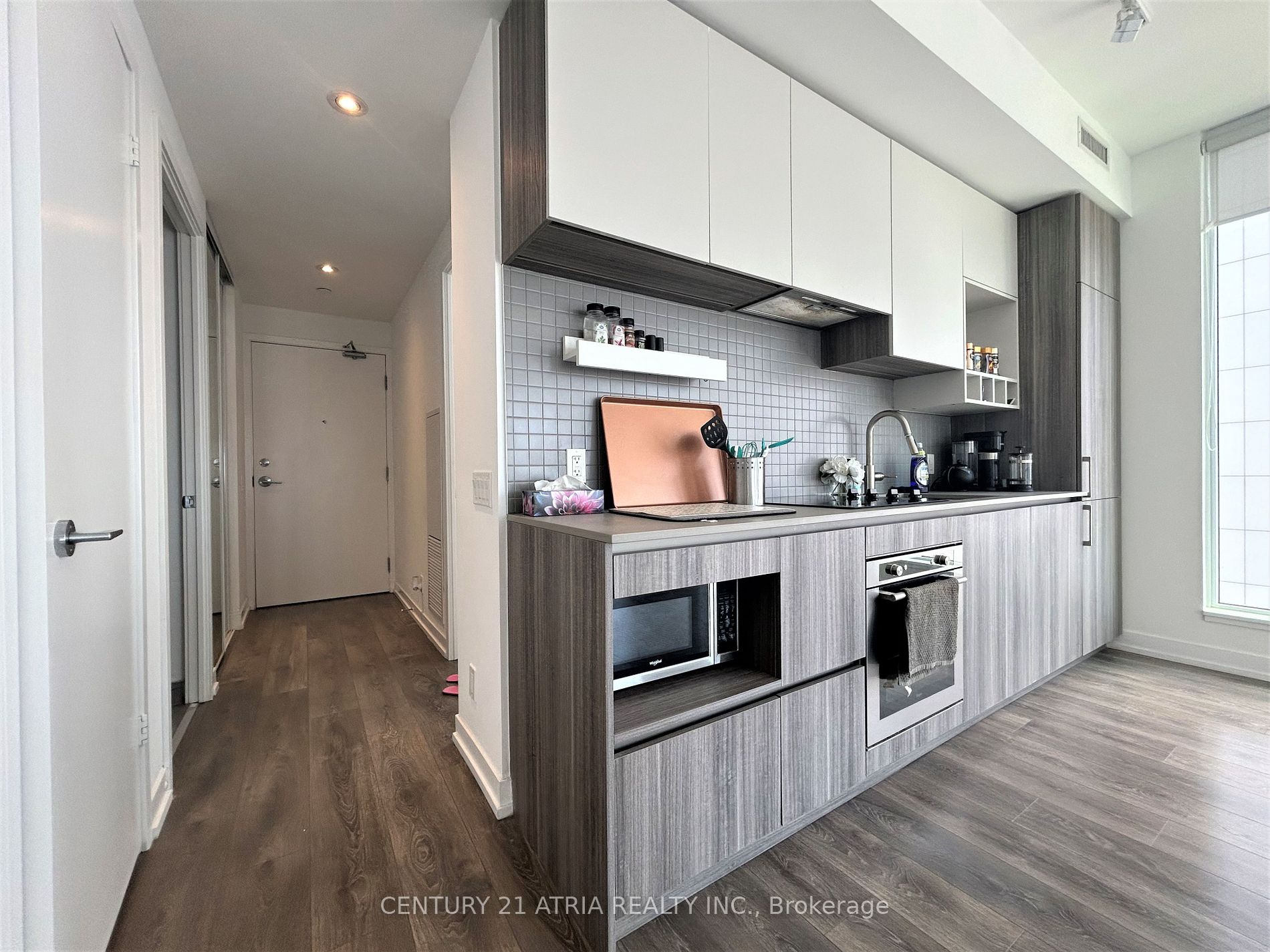 898 Portage Parkway, #603