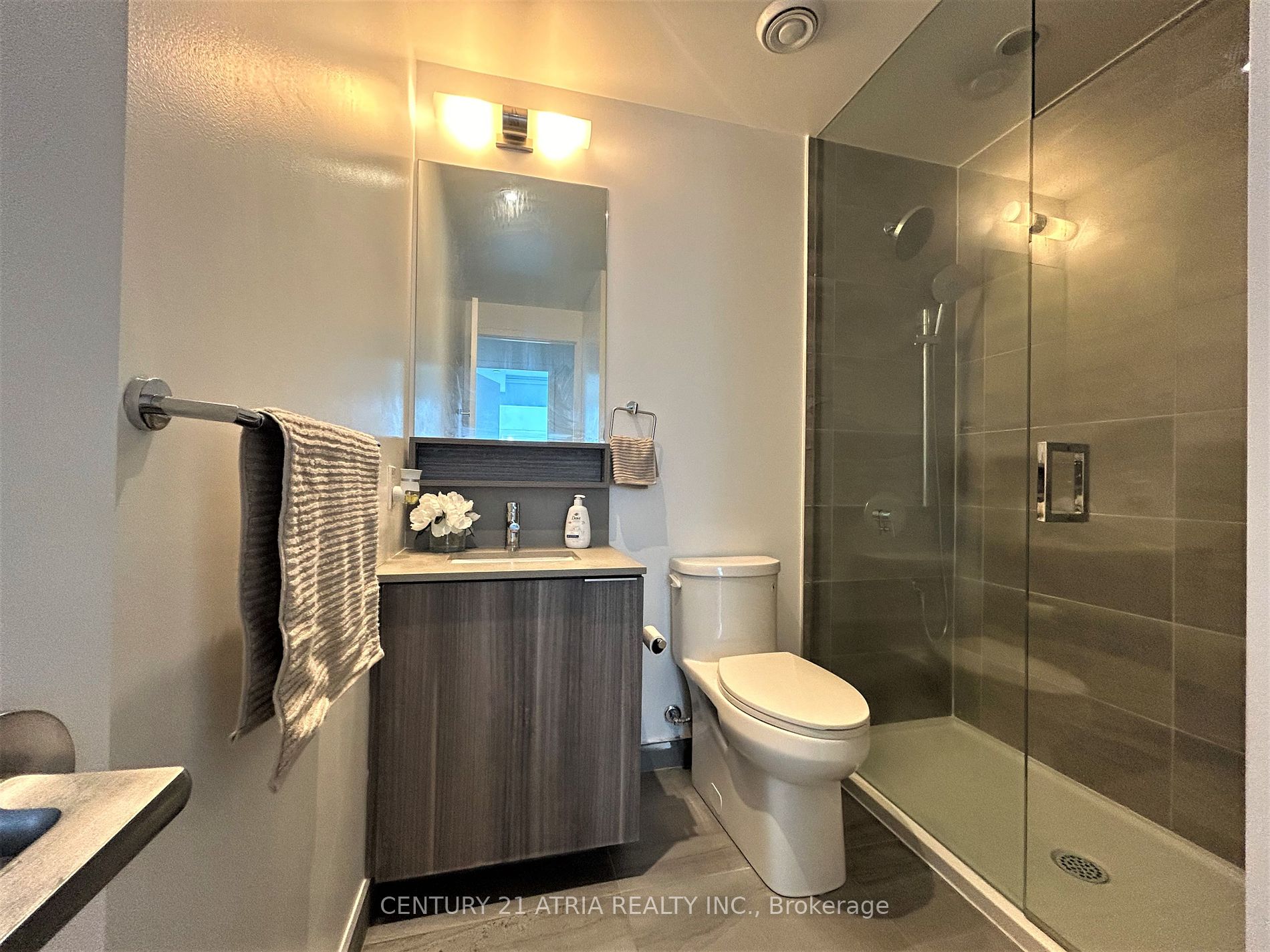 898 Portage Parkway, #603