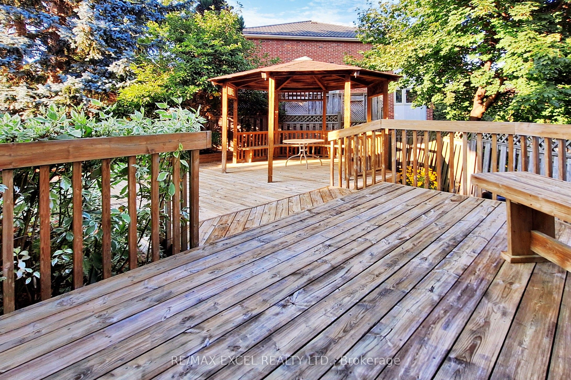 69 Nadine Crescent