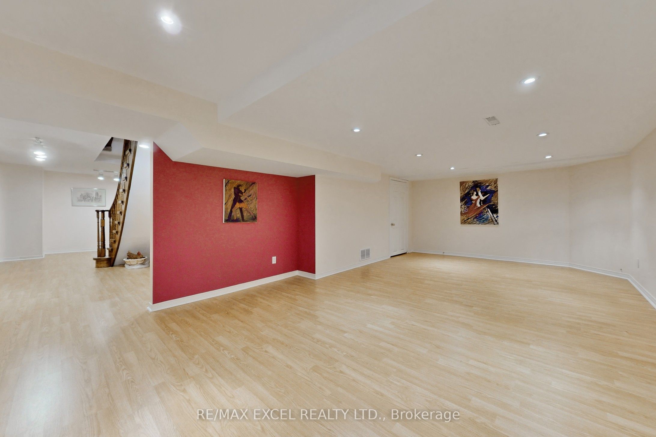 69 Nadine Crescent