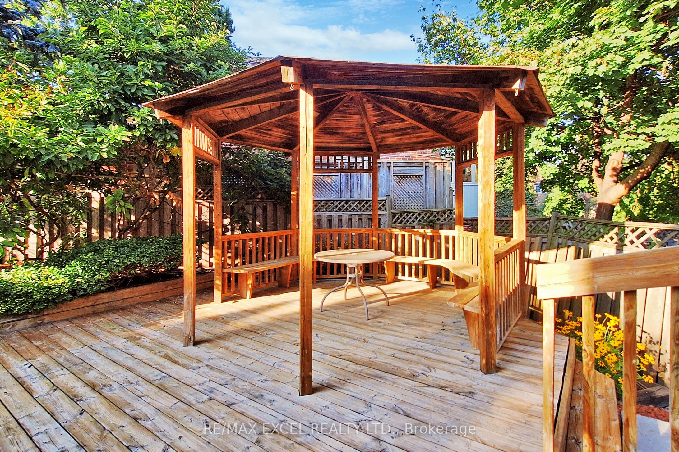 69 Nadine Crescent