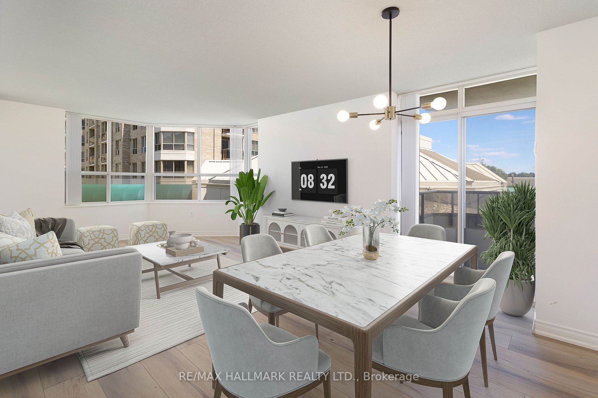 2100 John Street, #203