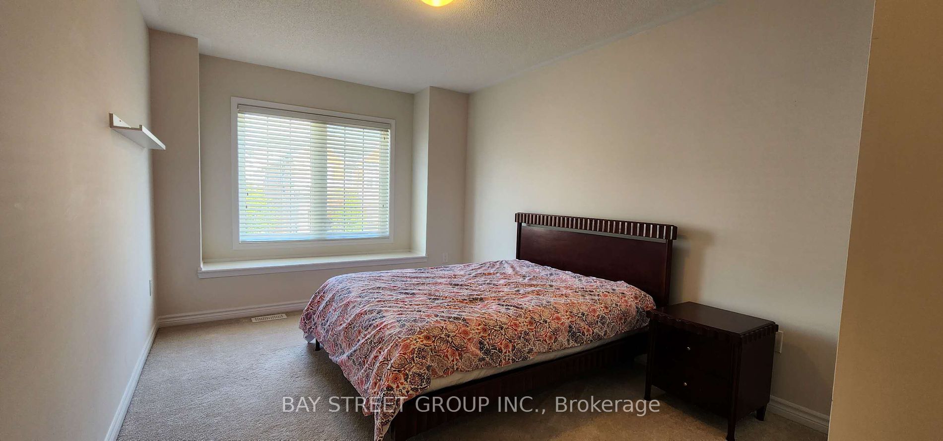 246 Degraaf Crescent