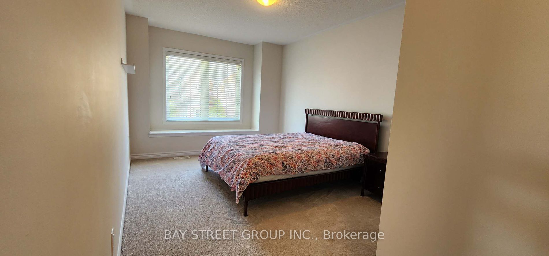 246 Degraaf Crescent