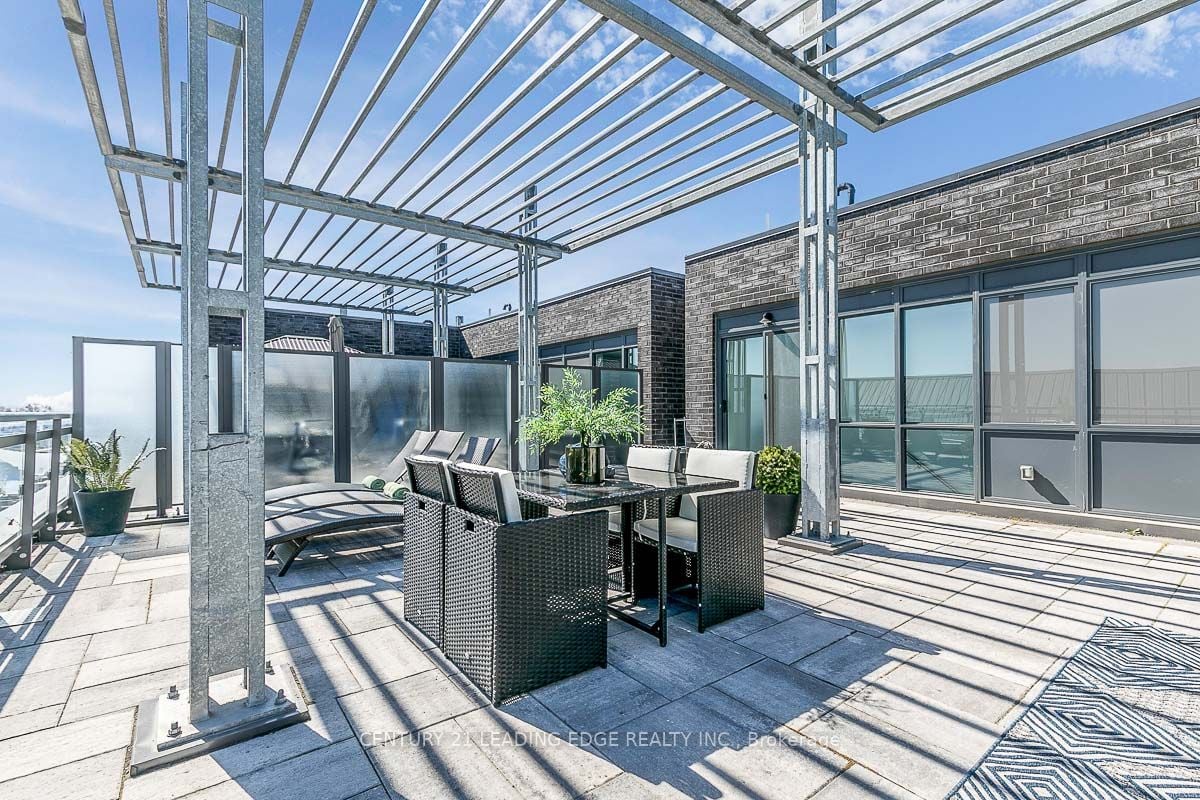 303 Broward Way, #97