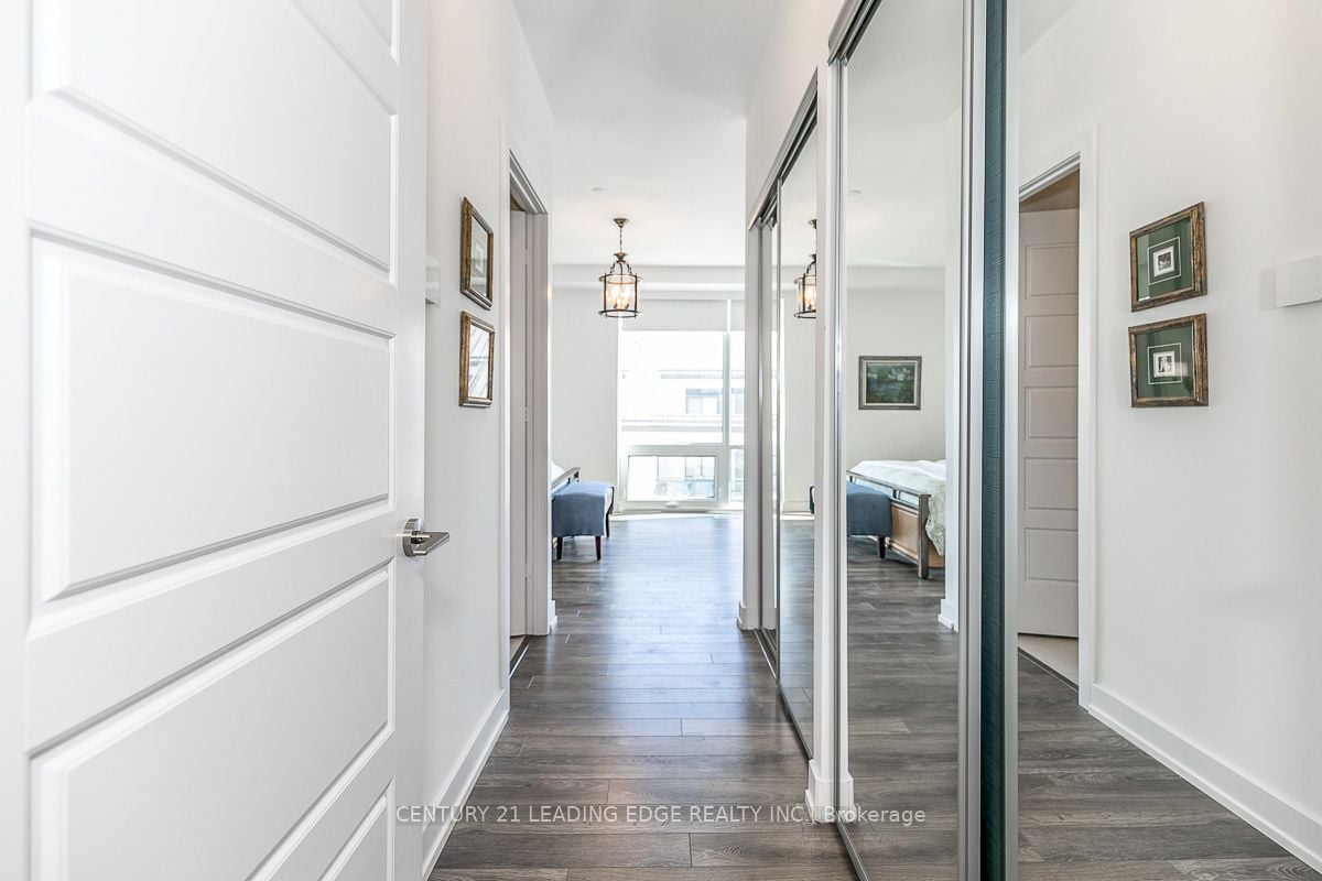 303 Broward Way, #97