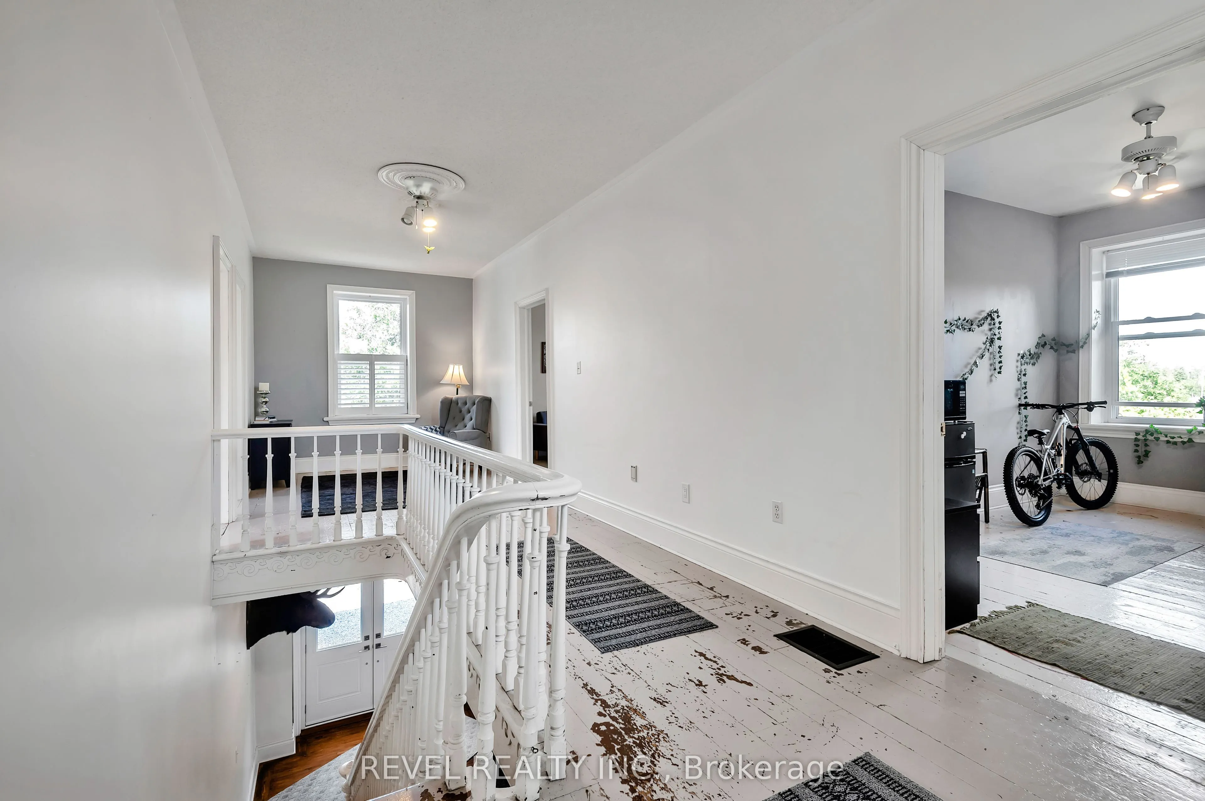 351 Hedge Road