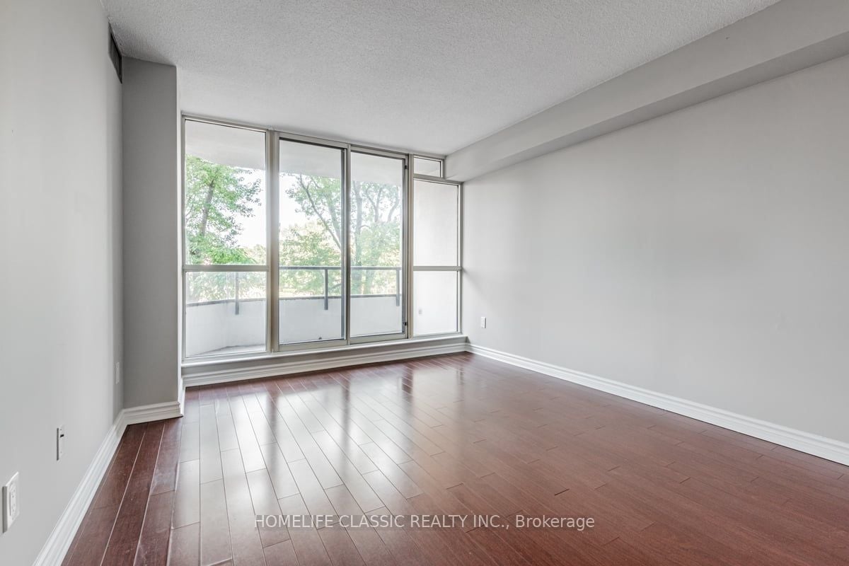 8501 Bayview Avenue, #210