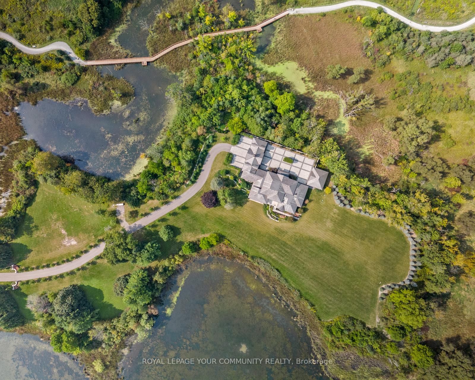 130 St. John's Side Road E