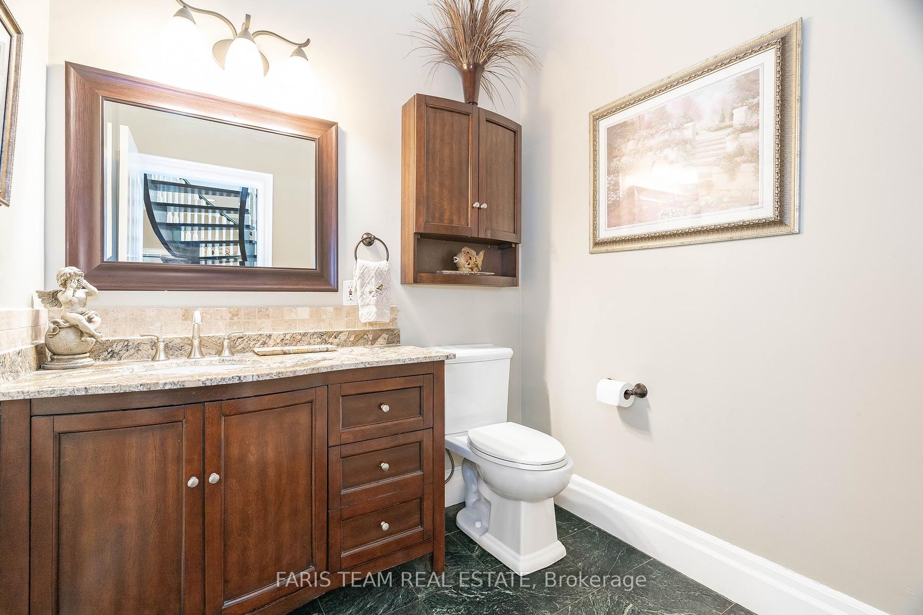 1826 Quantz Cres