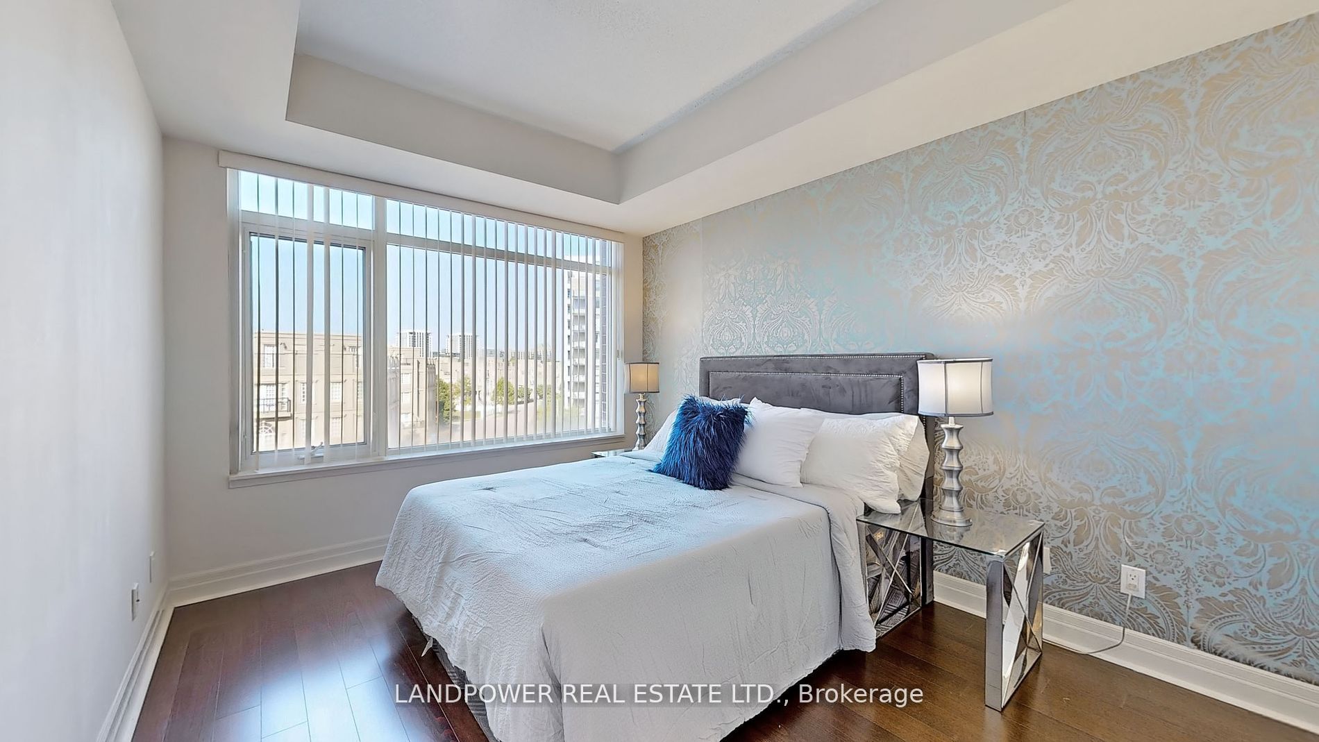 8130 Birchmount Road, #415