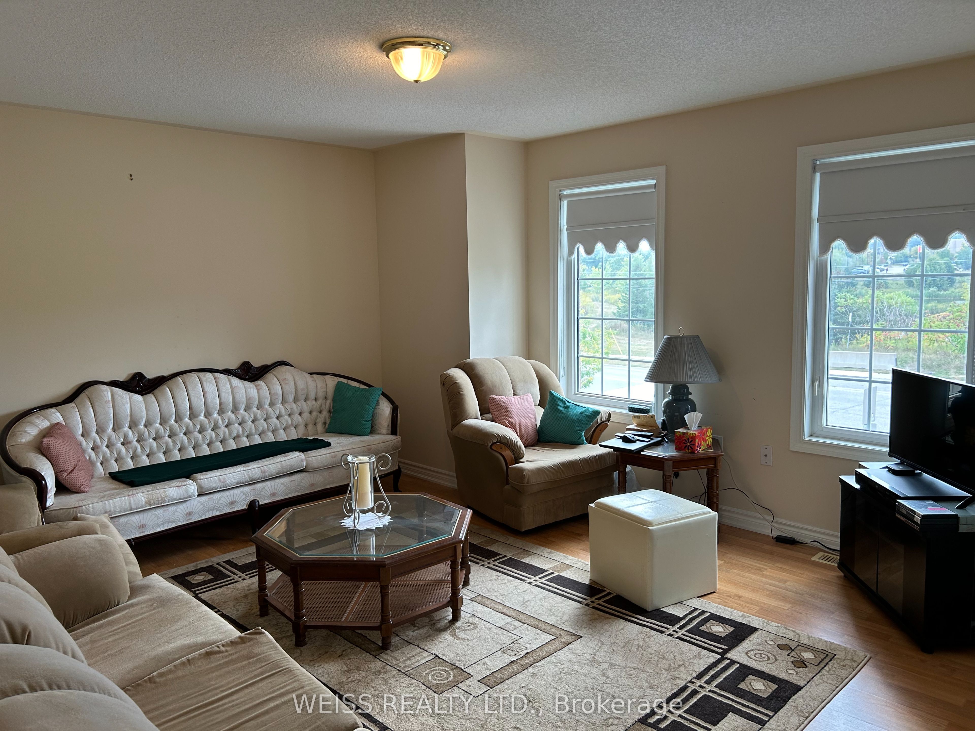 503 Simcoe Road