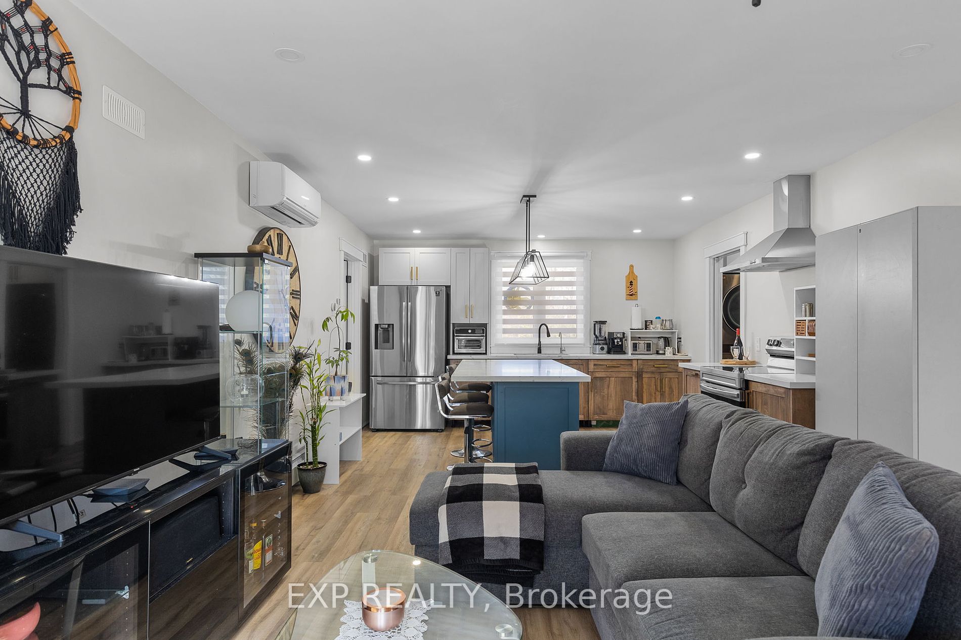 2648 WILSON Place