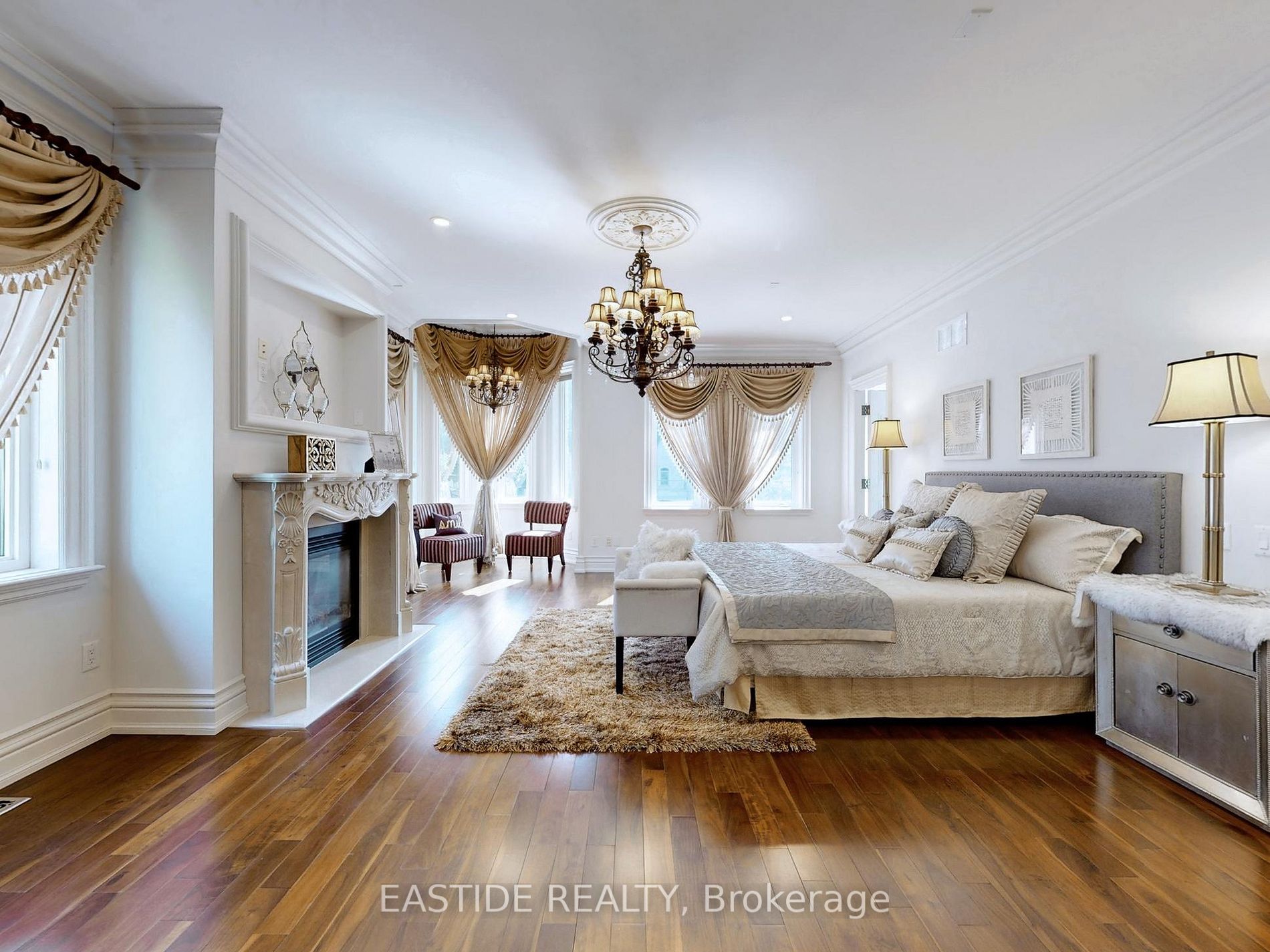 54 Maryvale Crescent