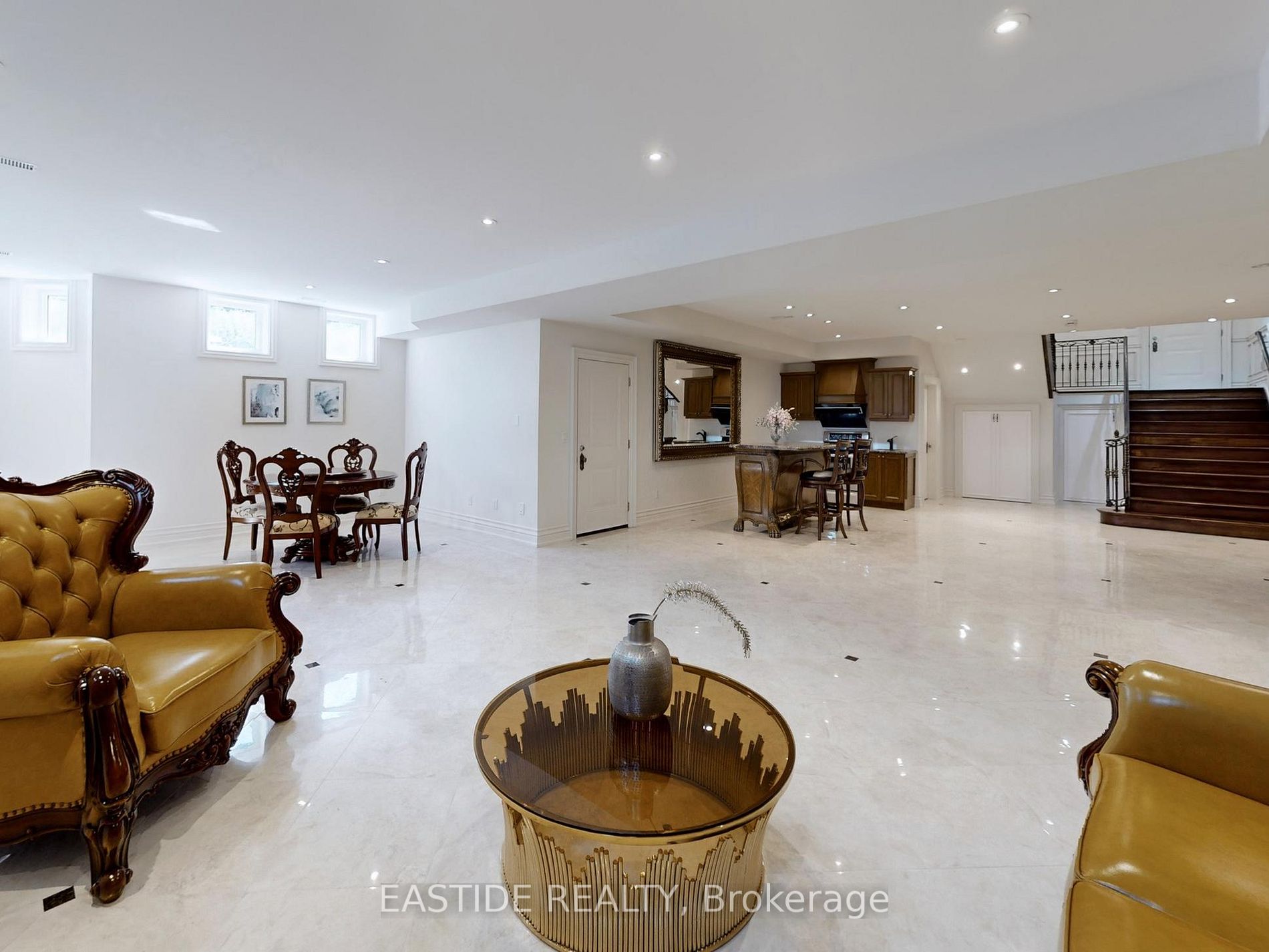54 Maryvale Crescent
