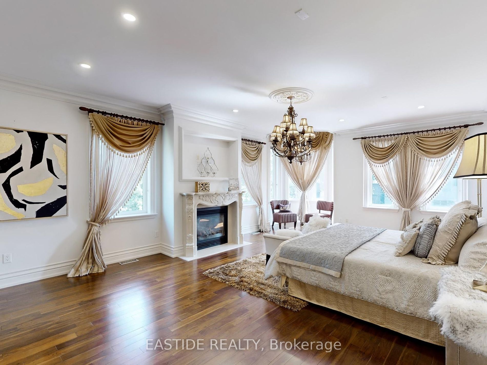54 Maryvale Crescent