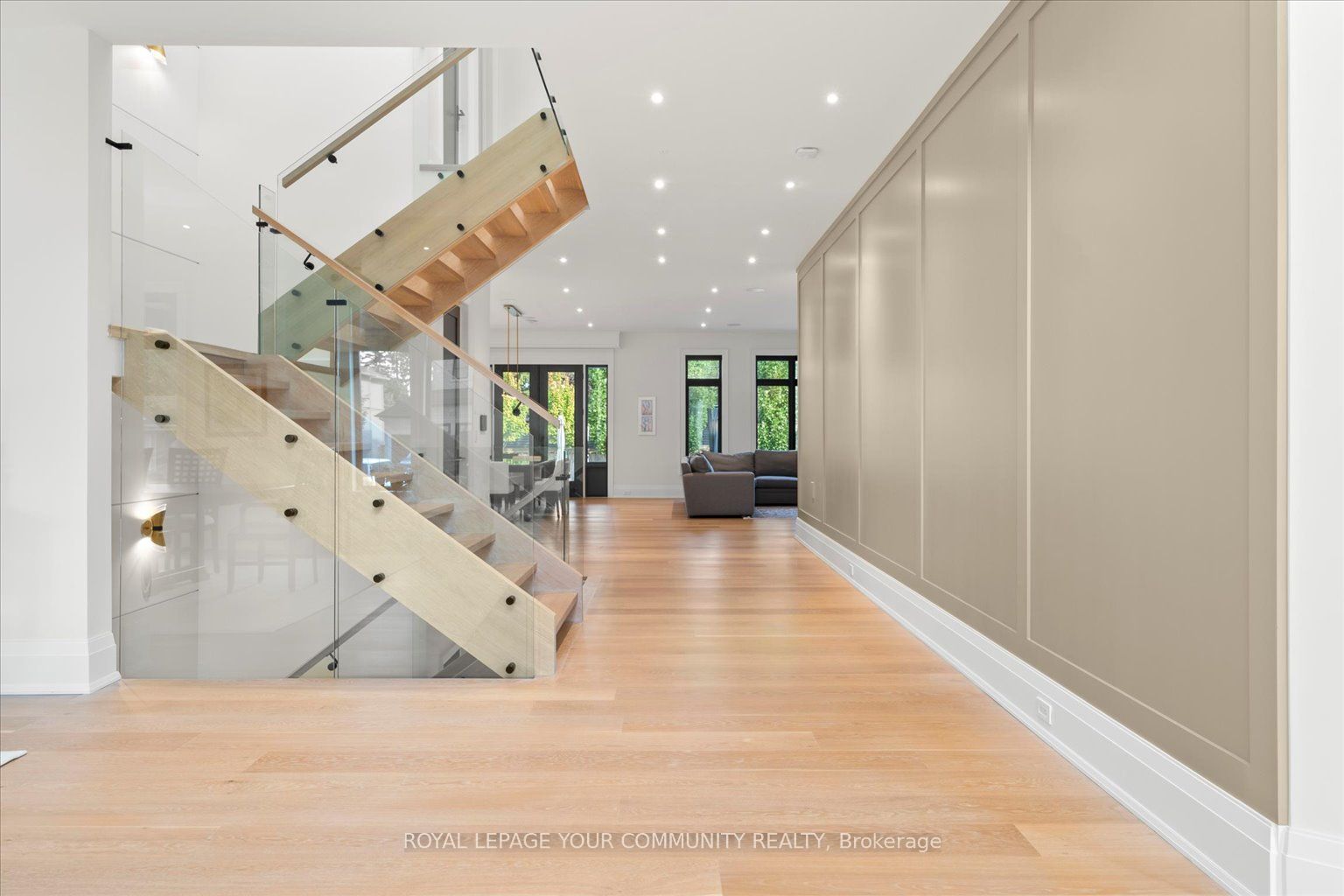108 Hollingsworth Drive
