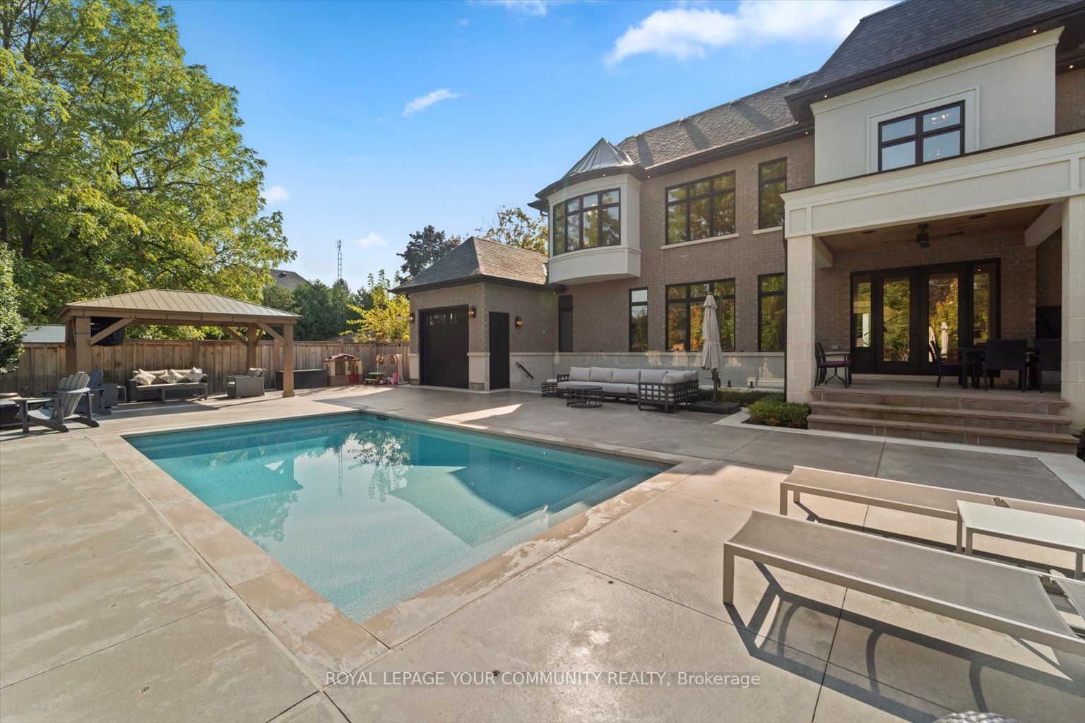 108 Hollingsworth Drive