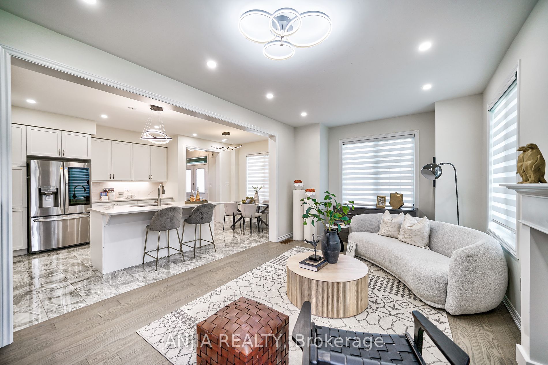 262 Beaverbrae Drive