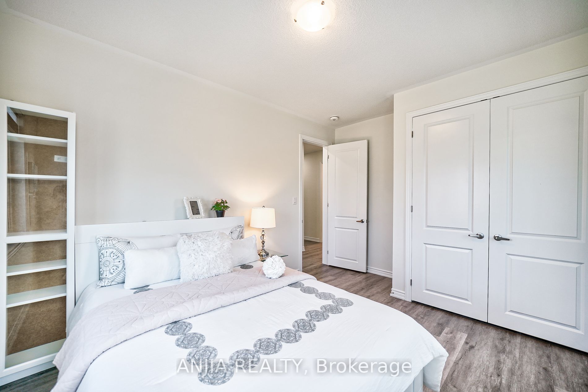 262 Beaverbrae Drive