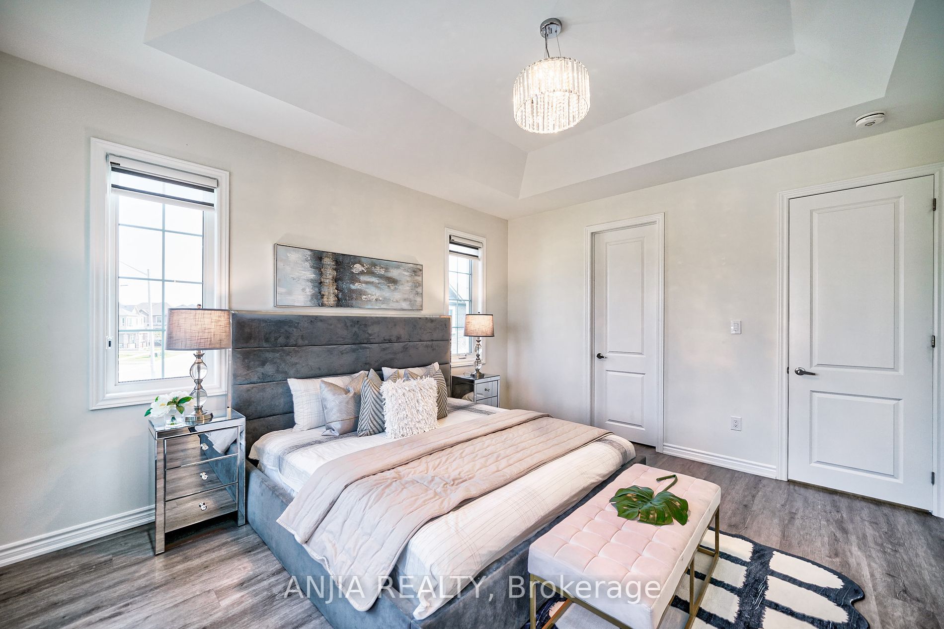 262 Beaverbrae Drive