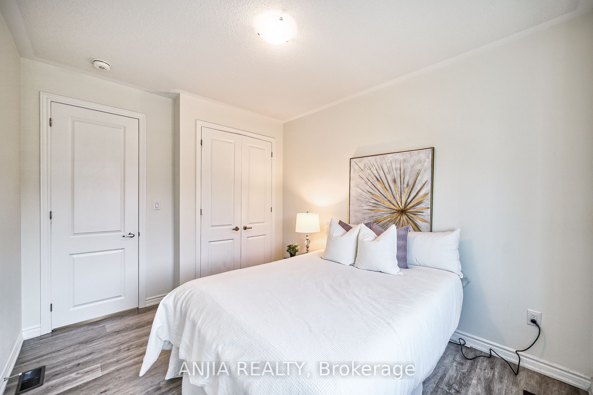 262 Beaverbrae Drive