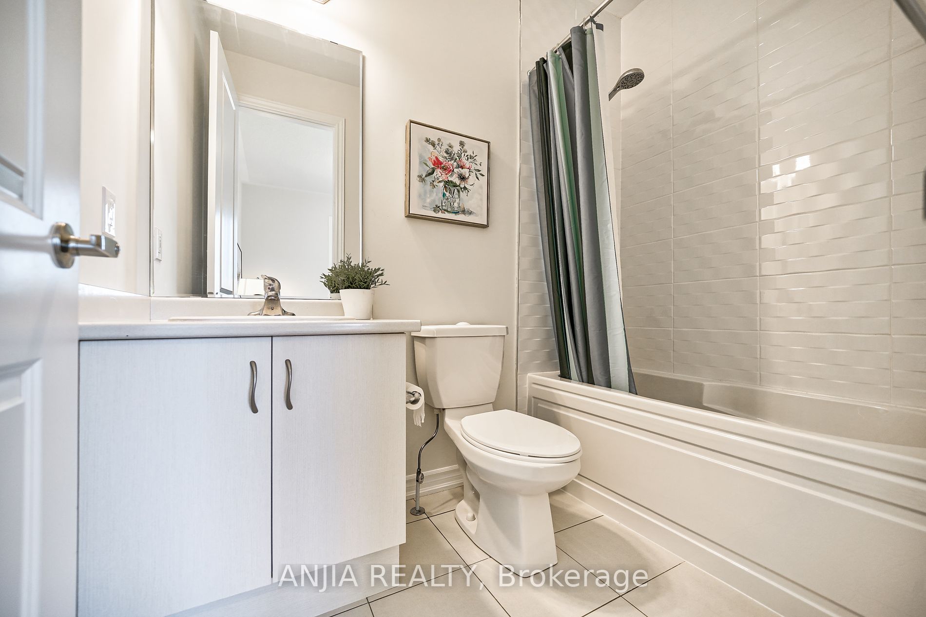 262 Beaverbrae Drive