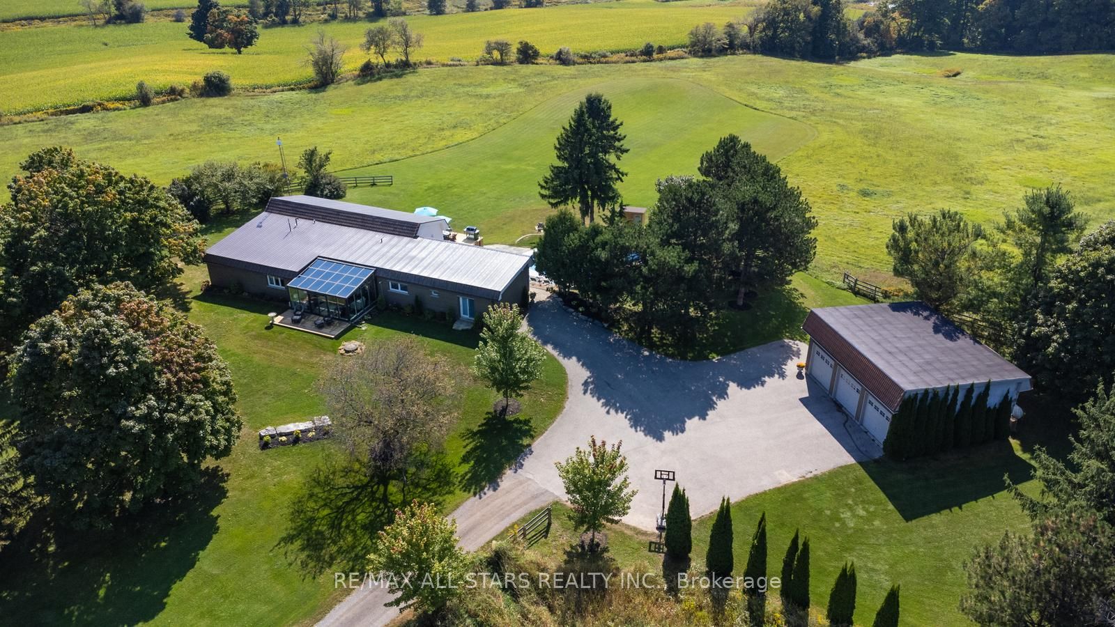 1900 Concession 4 Road