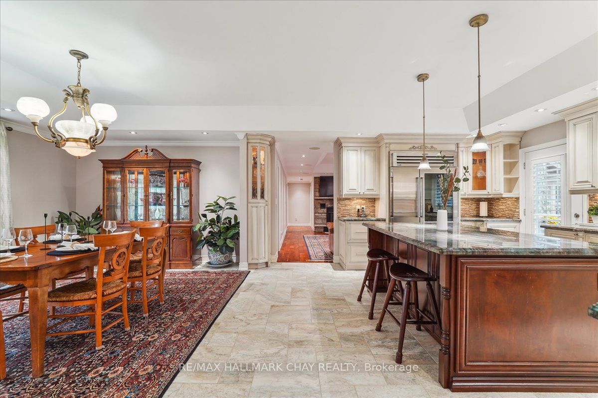 21940 Mccowan Road