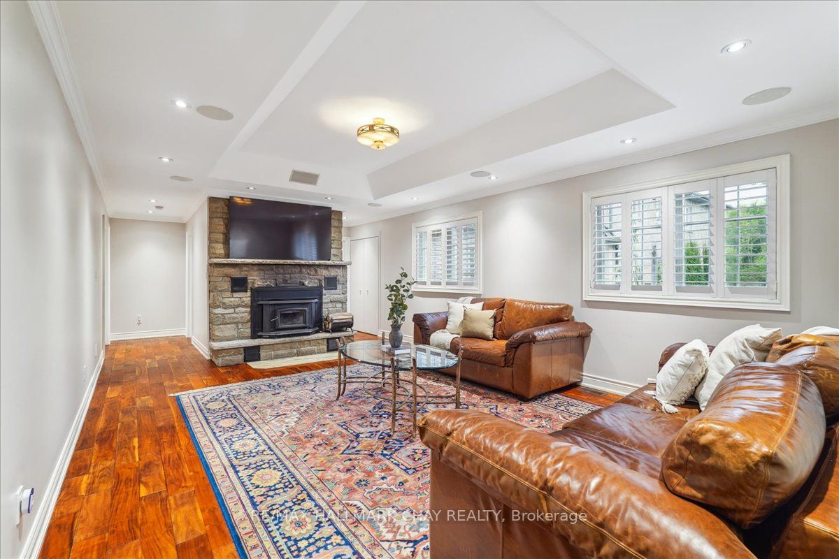 21940 Mccowan Road