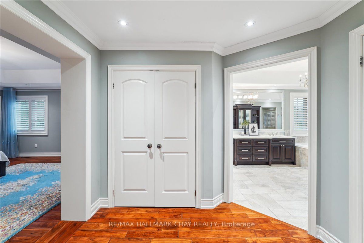 21940 Mccowan Road