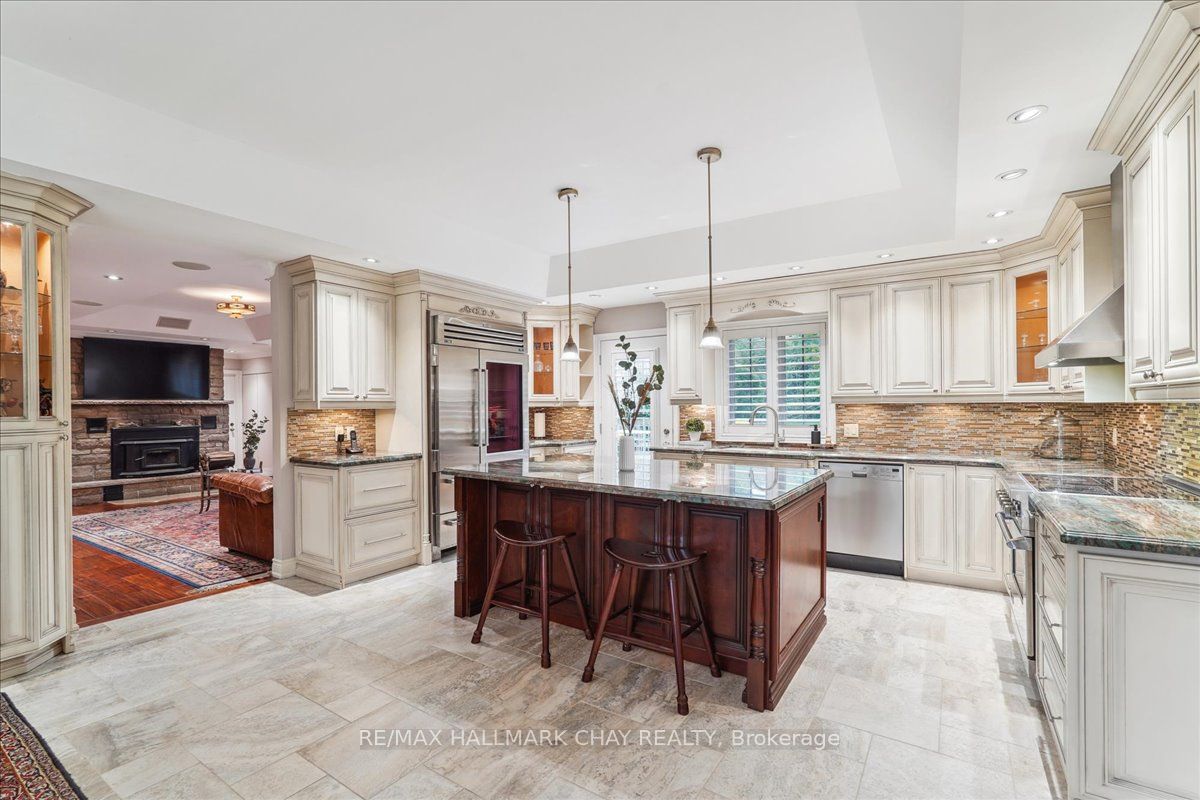 21940 Mccowan Road