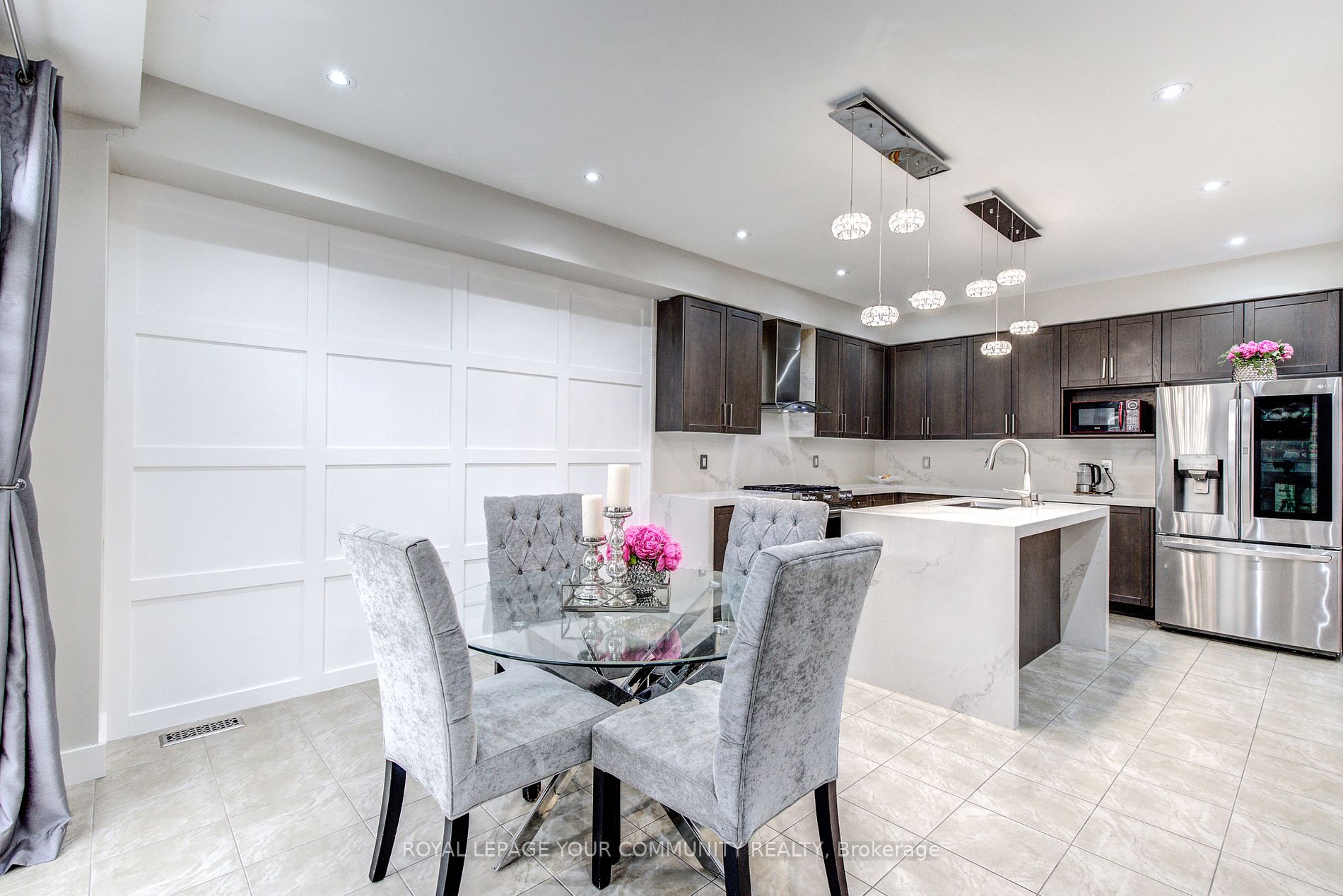 14 Beaconsfield Drive