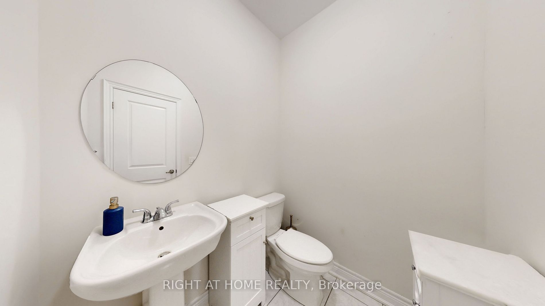 11 Robert Wilson Crescent