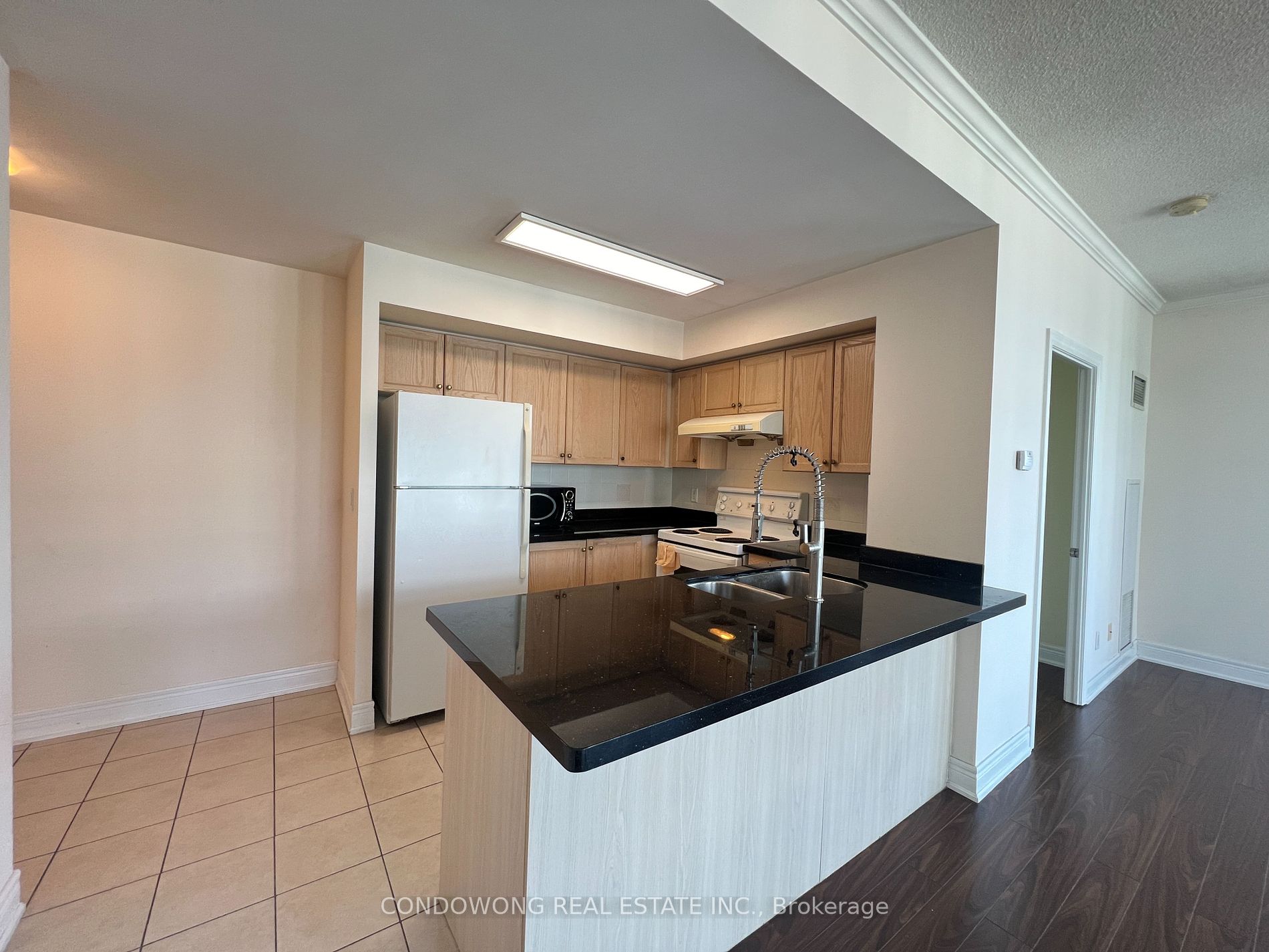 62 Suncrest Boulevard, #1007